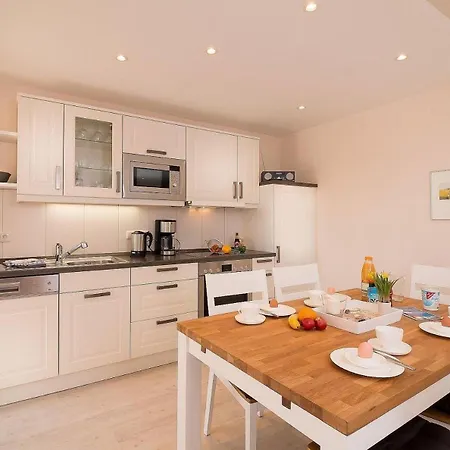 D2 - Haus Duenenpark Koenigsberger Allee 12 - Feriendomizil Hollich Grömitz